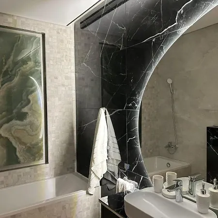 Апартаменты Penthouse Ssara *