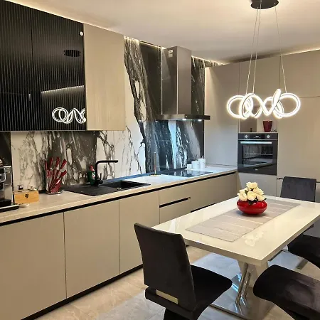 Penthouse Ssara