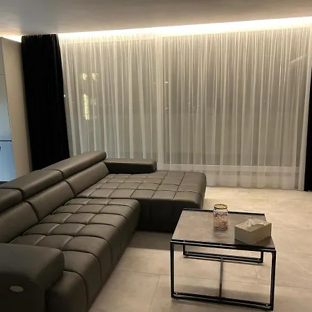 Апартаменты Penthouse Ssara